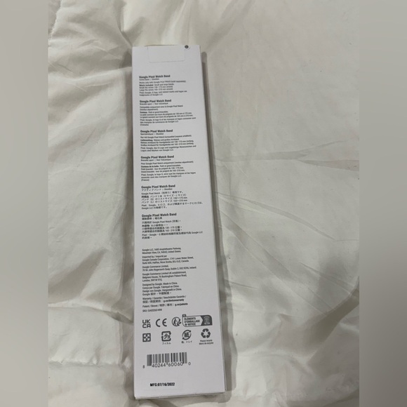 Genuine Google unopened box 
Pixel Watch Active Band - Obsidian Black - Picture 4 of 10